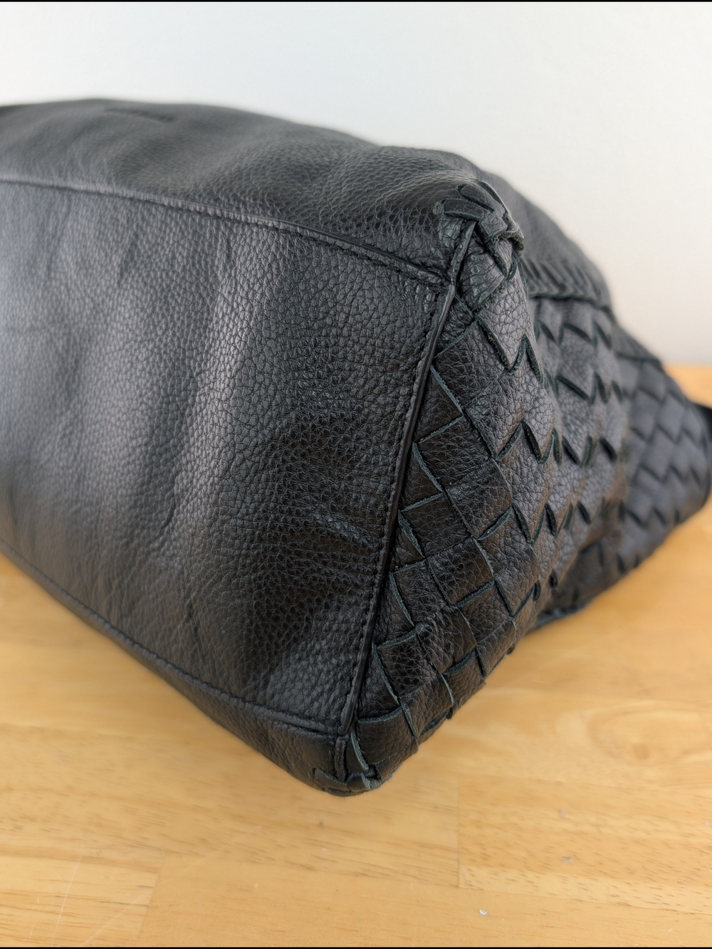 Cole Haan Dillan Black Pebbled Leather Hobo Shoulder Bag Basket-weave Detail - Picture 7 of 15